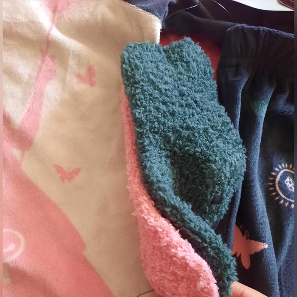 Pink and Green Wicked Pajama Set with Socks💚🩷 - Picture 5 of 8